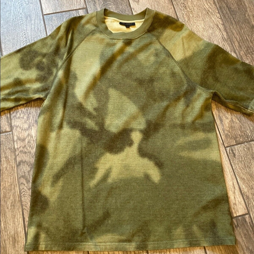 Used Yeezy T-shirt